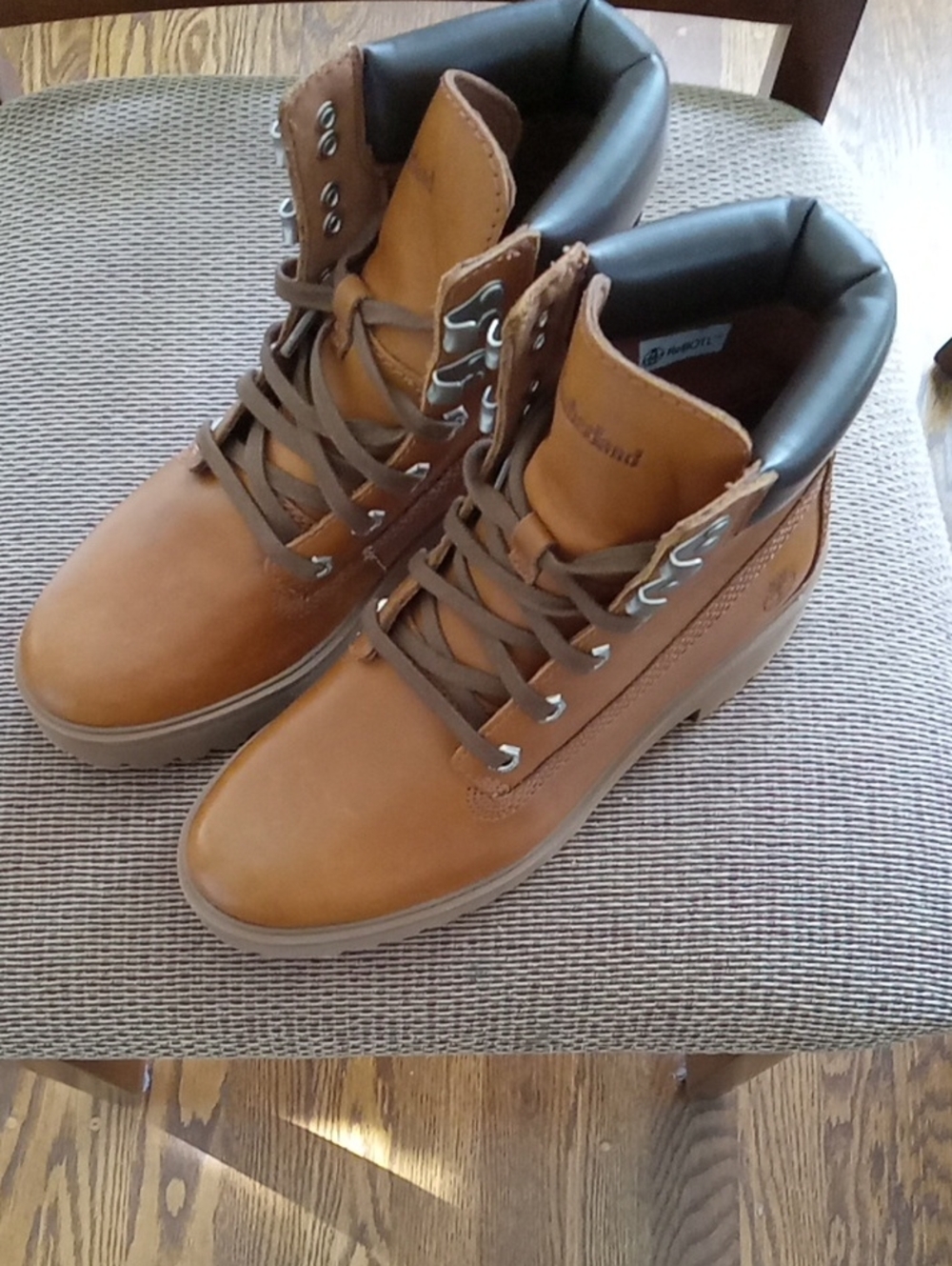 Timberland Women's Boots-NEW
